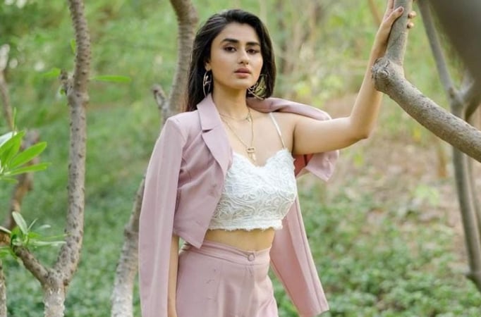 Garima Parihar aka Dipti shakes a leg with This beauty from Pushpa Impossible, check out Garima Parihar aka Dipti shakes a leg with This beauty from Pushpa Impossible, check out
