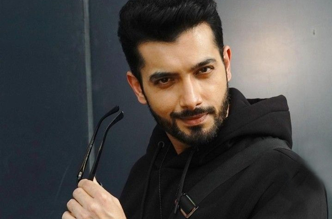 Sharad Malhotra talks about how television actors are being judged to work in OTT and Bollywood, says “Who is anyone to judge if a television actor is good in Bollywood and OTT” Sharad Malhotra talks about how television actors are being judged to work in OTT and Bollywood, says “Who is anyone to judge if