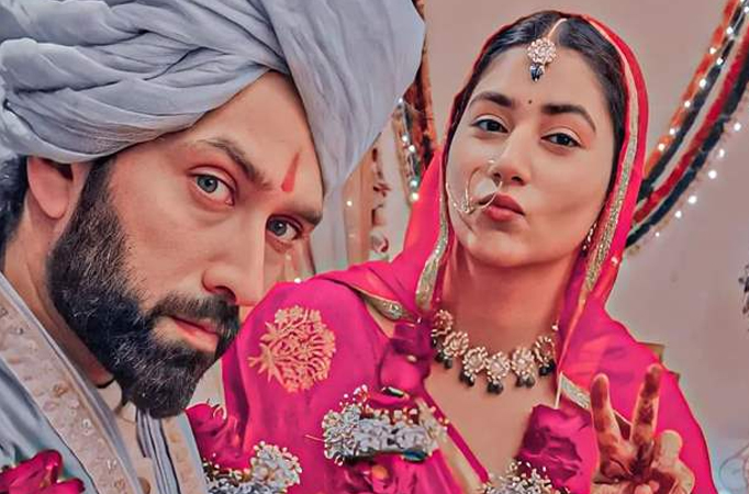 Bade Acche Lagte Hain 2’s Ram and Priya try to decode the plot of Every Indian TV show ever? Bade Acche Lagte Hain 2’s Ram and Priya try to decode the plot of Every Indian TV show ever?