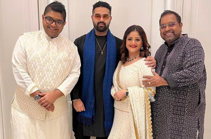 “The purpose behind all my songs and compositions till now is only my wife Sangeeta”, says Shankar Mahadevan on the sets of Sa Re Ga Ma Pa Li’l Champs “The purpose behind all my songs and compositions till now is only my wife Sangeeta”, says Shankar Mahadevan on the sets of Sa R