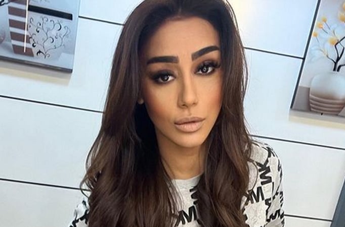 Mahek Chahal is back on the sets of Naagin 6 after battling a life threatening disease! Check out the pictures! Mahek Chahal is back on the sets of Naagin 6 after battling a life threatening disease! Check out the pictures!
