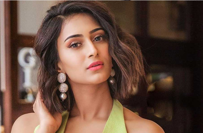 Erica Fernandes Erica Fernandes