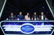 'Welcome Back' team on Indian Idol Junior