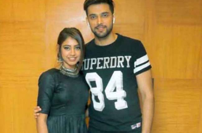 Omg Niti Taylor Exposes Parth Samthaan Parth samthaan and niti taylor are set to be back in kaisi yeh yaariyaan season 3. omg niti taylor exposes parth samthaan