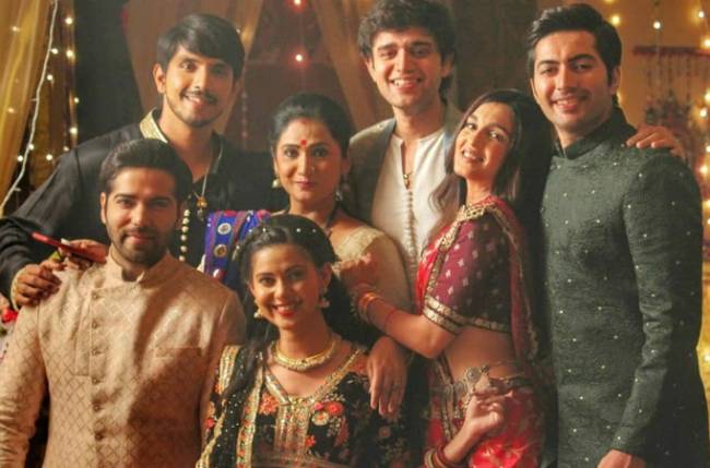 Whoa! The star cast of Pandya Store reveals their excitement as the show  completes 100 episodes