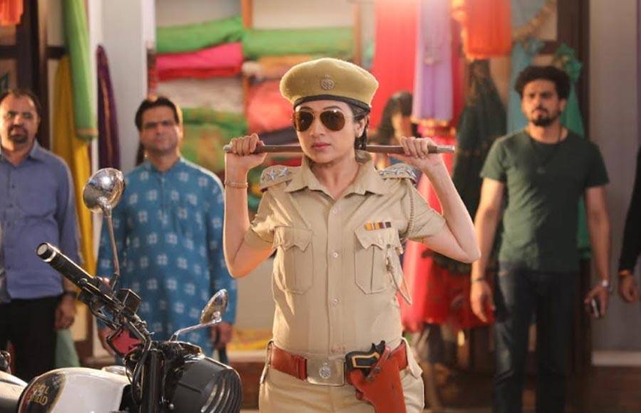 Paridhi Sharma rocks the look of a cop in Patiala Babes 