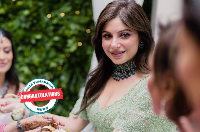 Congratulations! The first look of Kanika Kapoor’s wedding is out and she looks absolutely stunning! 